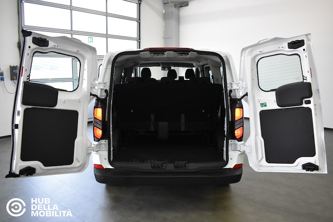 FORD TRANSIT CUSTOM 9 POSTI